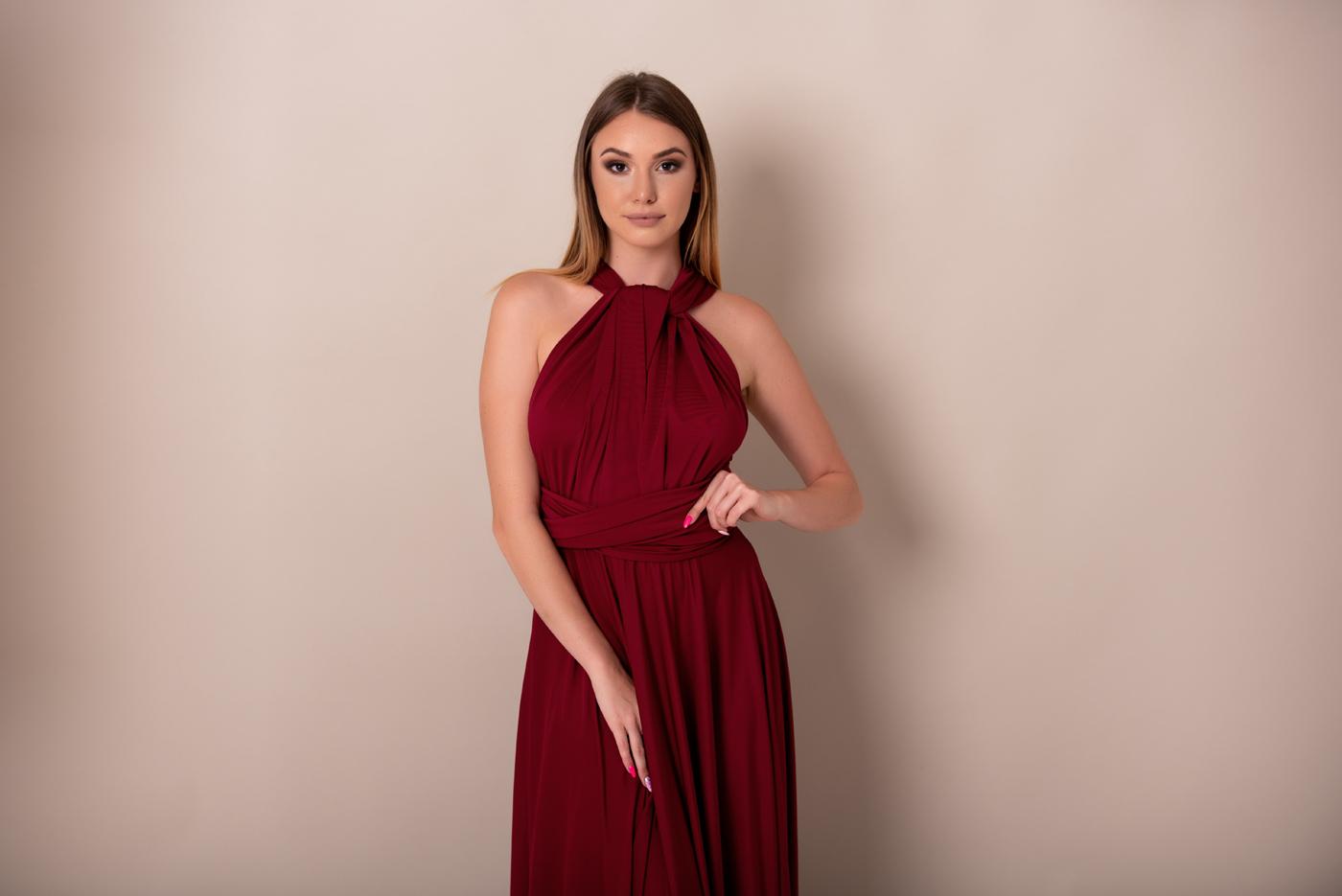 Variálható maxiruha