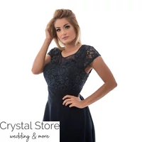 Kép 2/2 - Bella muszlin koktélruha plus size, sötétkék