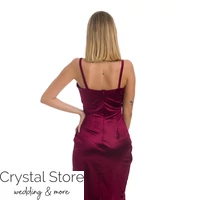 Kép 3/3 - Átlapolt sliccelt fényes maxiruha, plus size, bordó