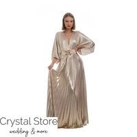 Kép 1/3 - Pliszírozott, denevérujjas maxiruha, light gold