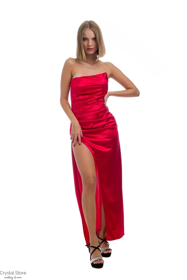 Merevített, pánt nélküli szatén maxiruha, piros
